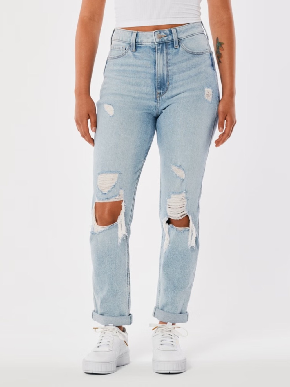 Hollister Ultra High Rise Distressed Straight Leg Mom Light Wash Boho Jean